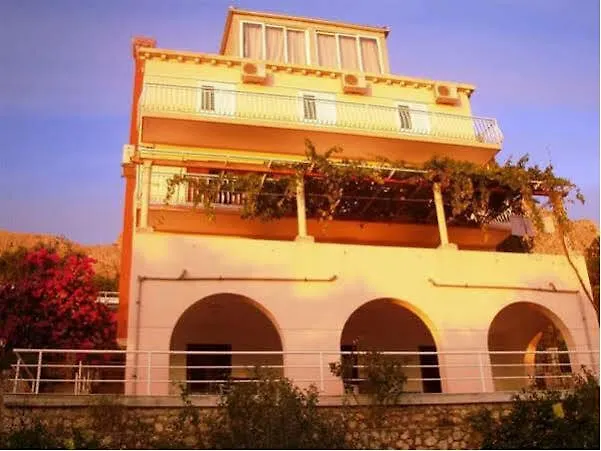 Barbara Casa de hóspedes Mlini